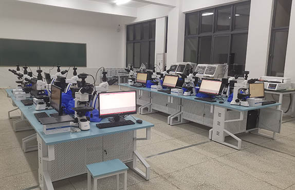 金相显微镜2.jpg 金相显微镜2.jpg